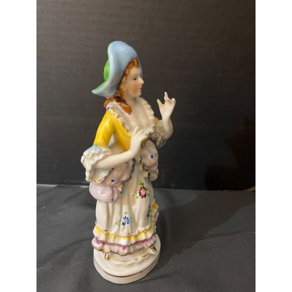 Vintage Hand Painted Porcelain Victorian Lady Figurine Delicate by Fern Japan - Picture 7 of 8